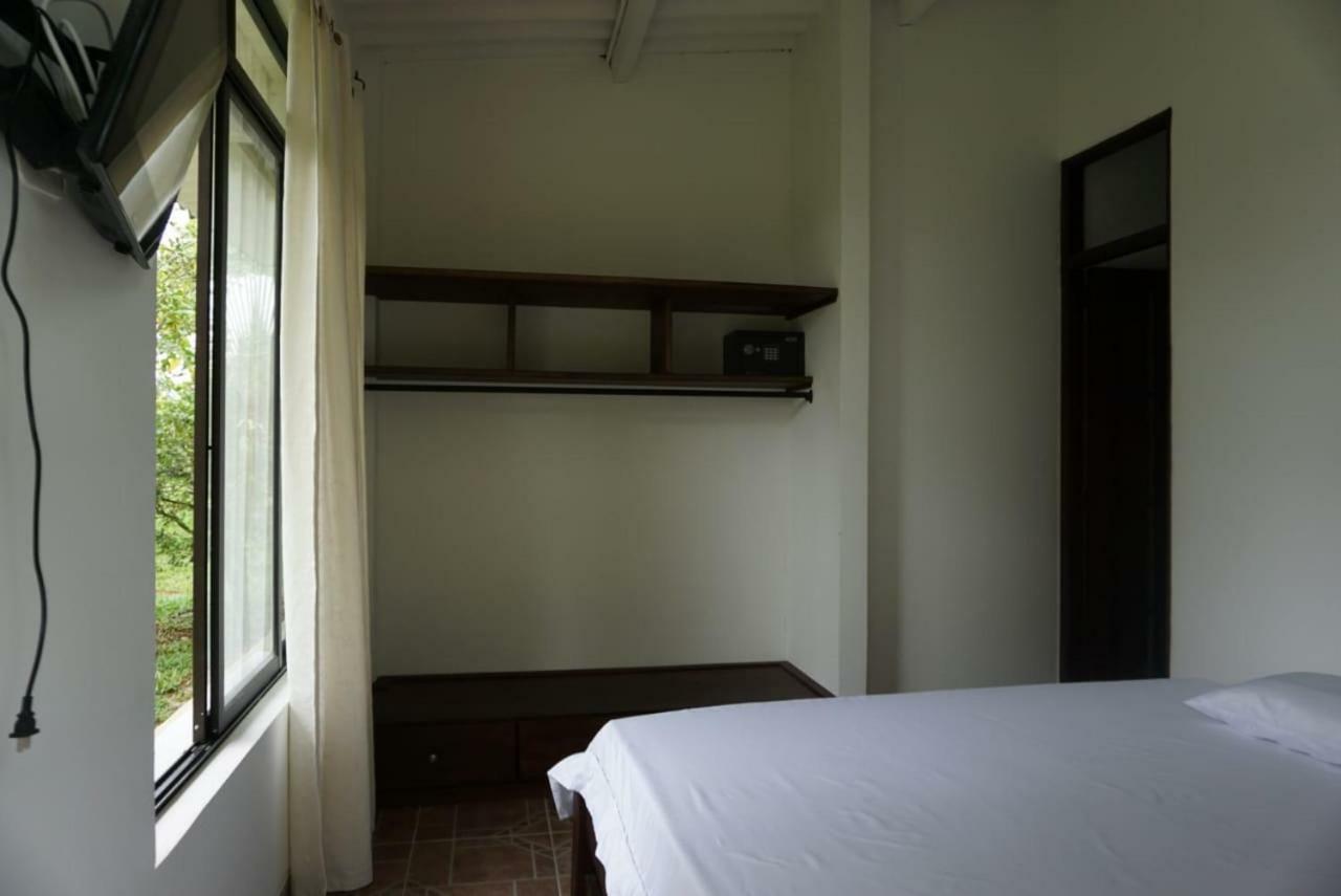 Hostal Suna Vito Puerto Asís Eksteriør billede